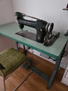 Singer Sewing Machine