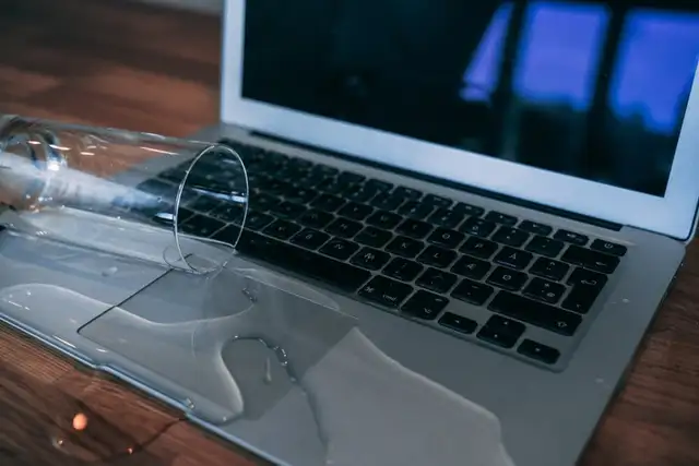 ☑️ Apple MacBook Water Damage Repair l GewTV l GewTolo ☑️