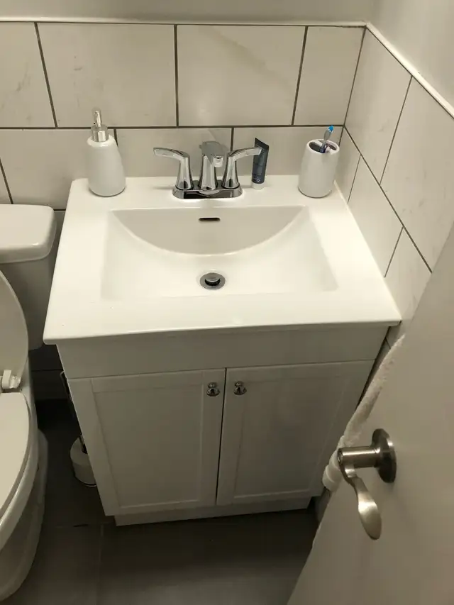 Rénové 4 1/2. Frigo et pôle inclus - Photo 5