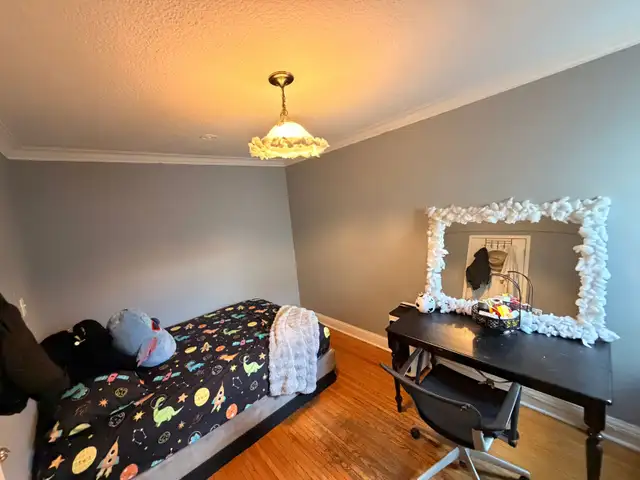 4-Bedroom Apartment for Rent – Eglinton & Dufferin - Photo 5