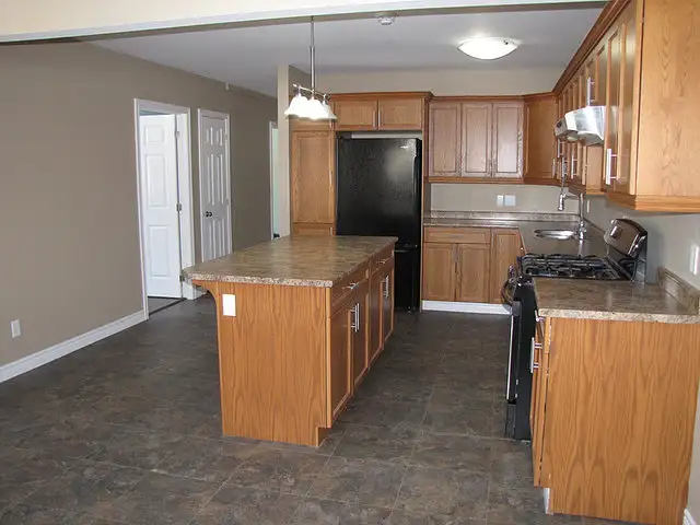 3 Bedroom Waterfront Rental Tilden Lake - Photo 3
