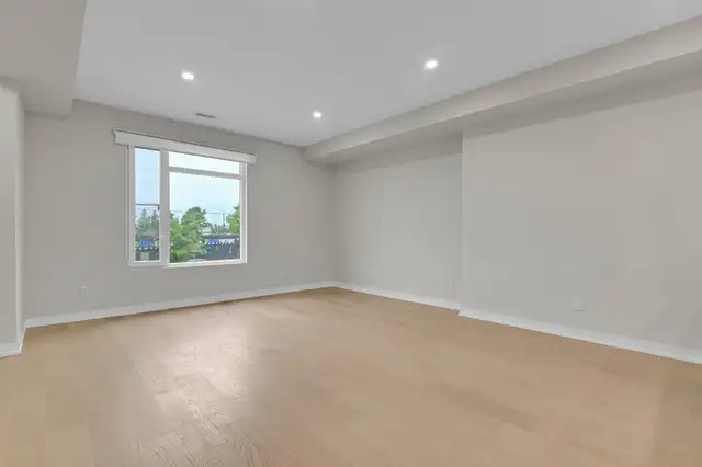 2 Beds 2.5 Baths Townhouse - Photo 9