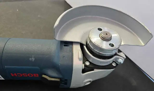 BOSCH GRINDER ELECTRIC
