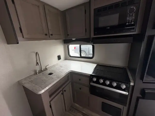 2022 MESA RIDGE 262 RLS - Photo 8