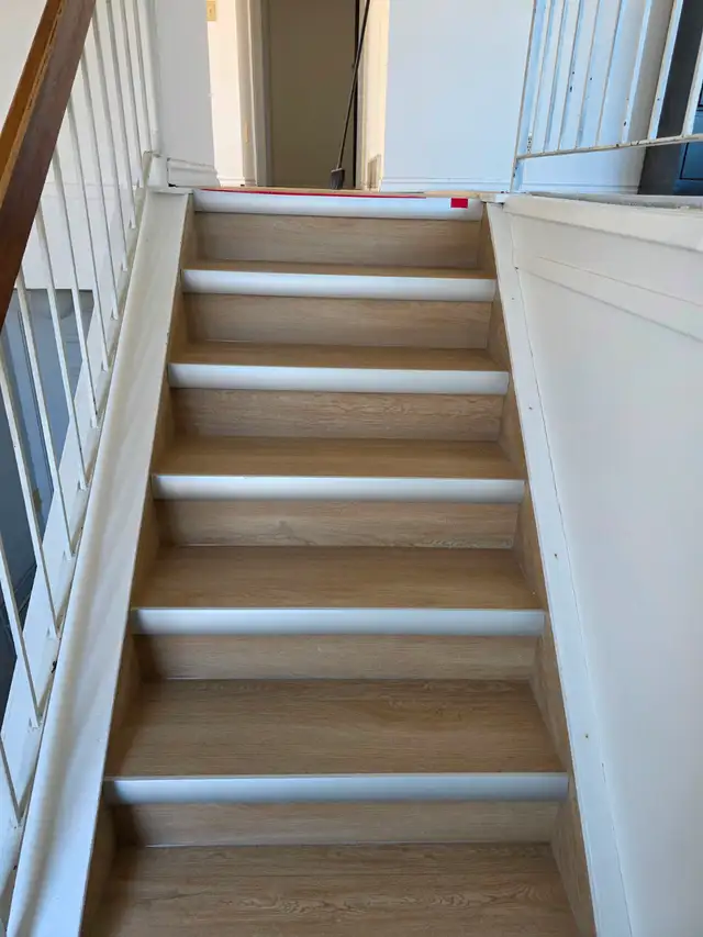 3 Bedroom Main level - Photo 2