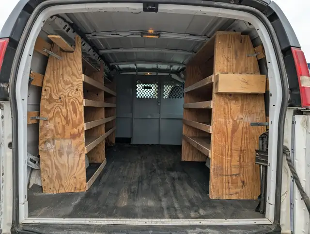 2009 GMC Savana 2500 CARGO 'Holy COW' Certified FREE 6M warranty - Photo 7