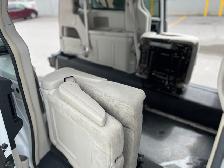 2016 Dodge Grand Caravan CREW-MOBILITY WHEELCHAIR ACCESSIBLE VAN - Photo 19