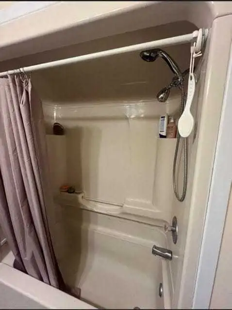 Room for rent near Linemar - Photo 7