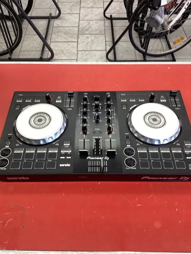 console de mixage pioneer