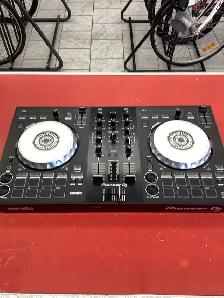 console de mixage pioneer