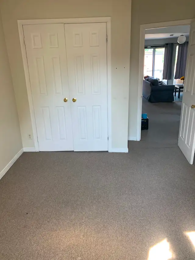 Bright 2 bdrm/Deck near Little Italy June 1st - Photo 3