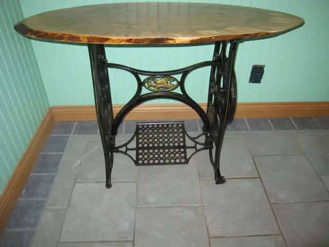 RAYMOND  BEAVER SEWING MACHINE LIVE EDGE COFFEE ENTRANCE TABLE