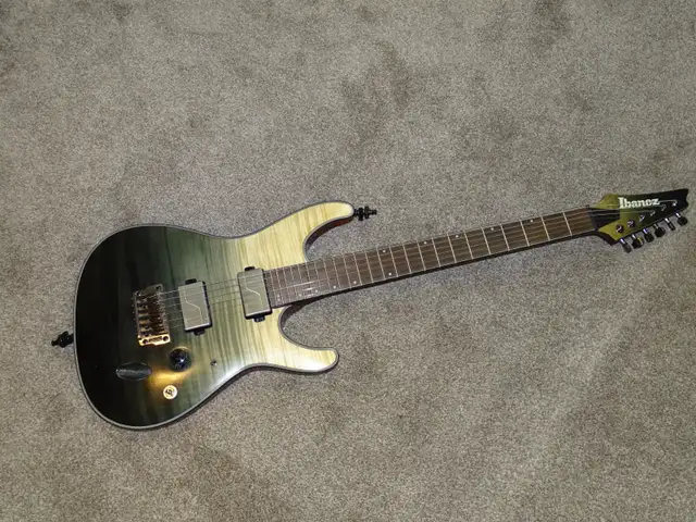 Ibanez S61 Axion Label guitar - Photo 2