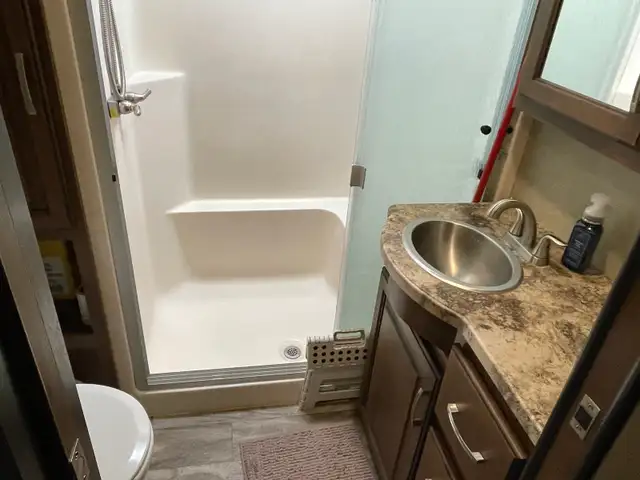 2018 Grand Design Reflection 36 ft. 5th Wheel - Photo 6