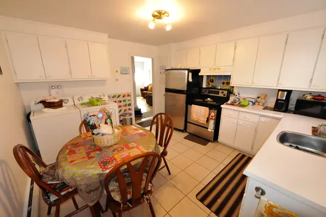 5 1/2 Limoilou Des Peupliers E. -Chauffé et eau ch.- 1er mai - Photo 7