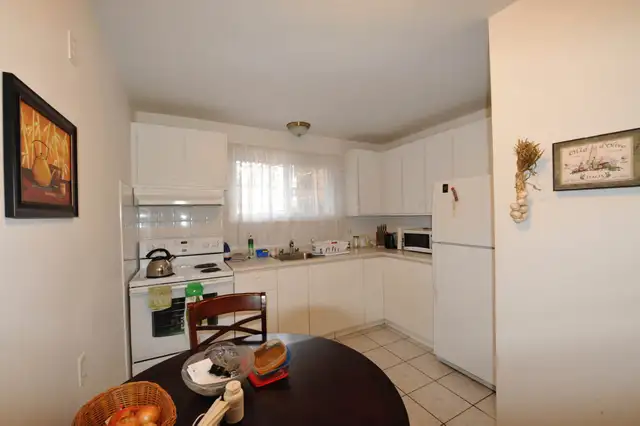 3 1/2 Ste-Foy - Tout inclus - près université - juillet - Photo 12