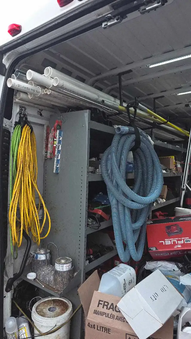 Needs a mechanics touch - Photo 3