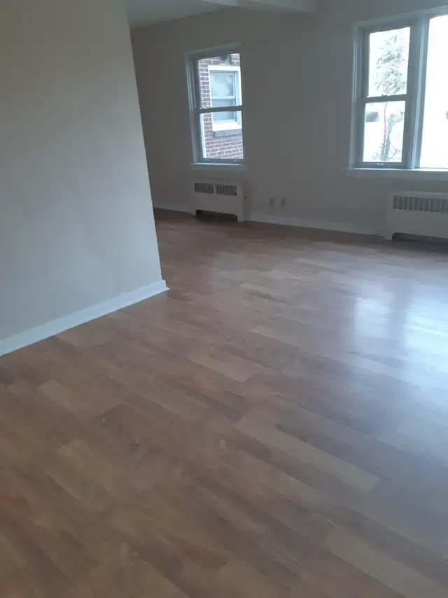 2 BR Apartments at WYANDOTTE ST., WINDSOR - Photo 9