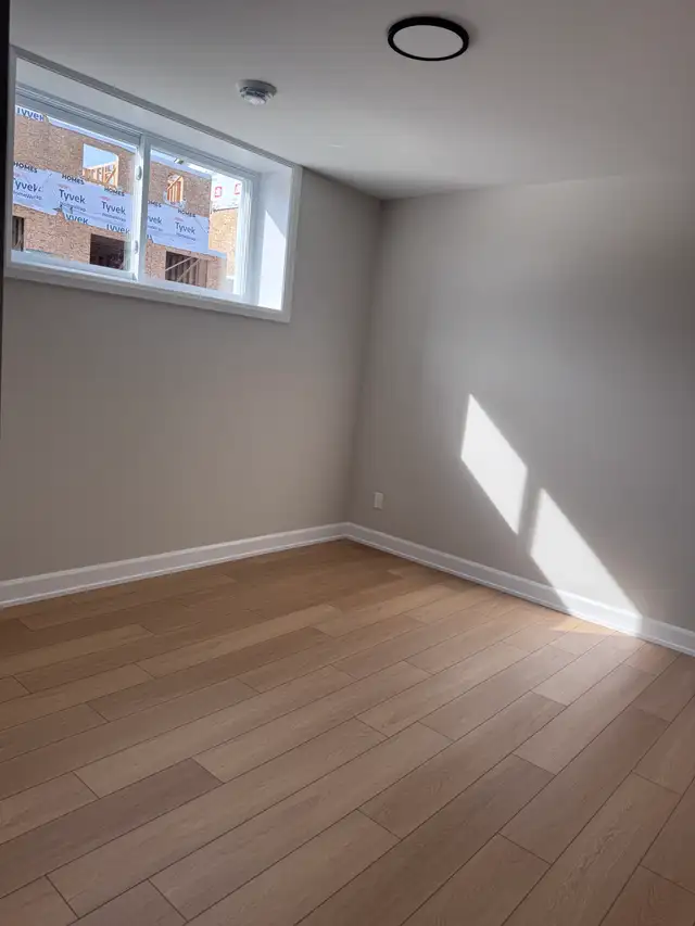 Coming Soon – New Unit / Bientôt – unité neuve - Embrun - Photo 8