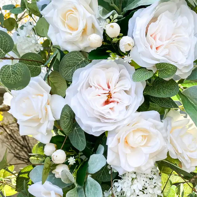 Floral Arch for Wedding - Photo 2