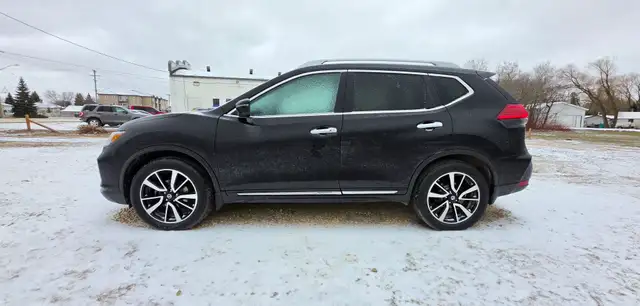 2017 Nissan Rogue SL AWD /ORANGE LEATHER/MOONROOF/NAV/ LOCAL! - Photo 9