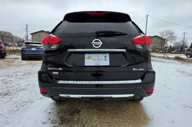 2017 Nissan Rogue SL AWD /ORANGE LEATHER/MOONROOF/NAV/ LOCAL! - Photo 11