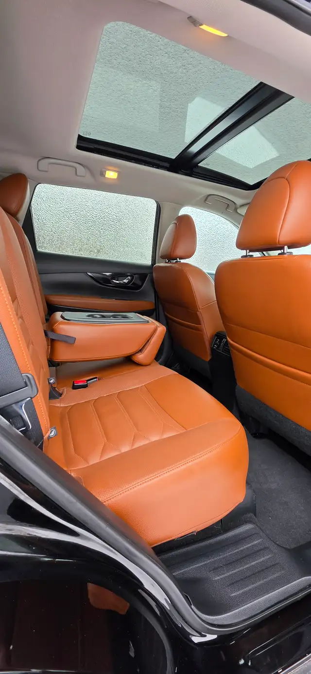 2017 Nissan Rogue SL AWD /ORANGE LEATHER/MOONROOF/NAV/ LOCAL! - Photo 27