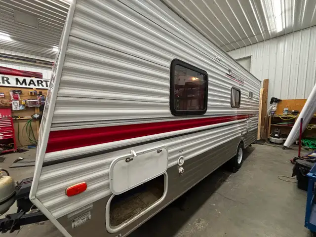 2013 KZ Sportsmen Classic 20Ft - great couples unit! - Photo 2