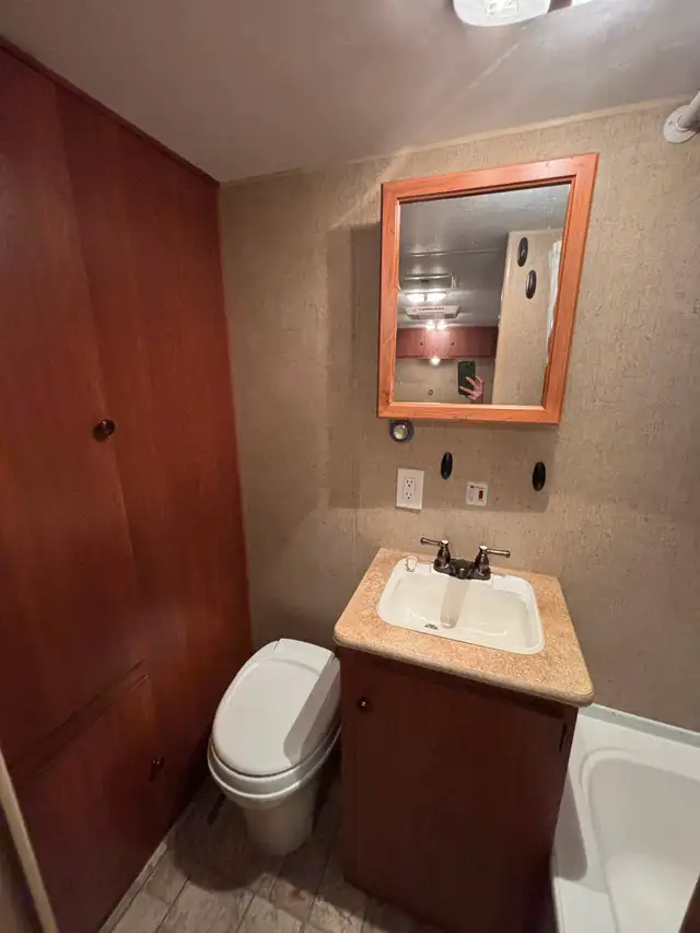 2013 KZ Sportsmen Classic 20Ft - great couples unit! - Photo 9