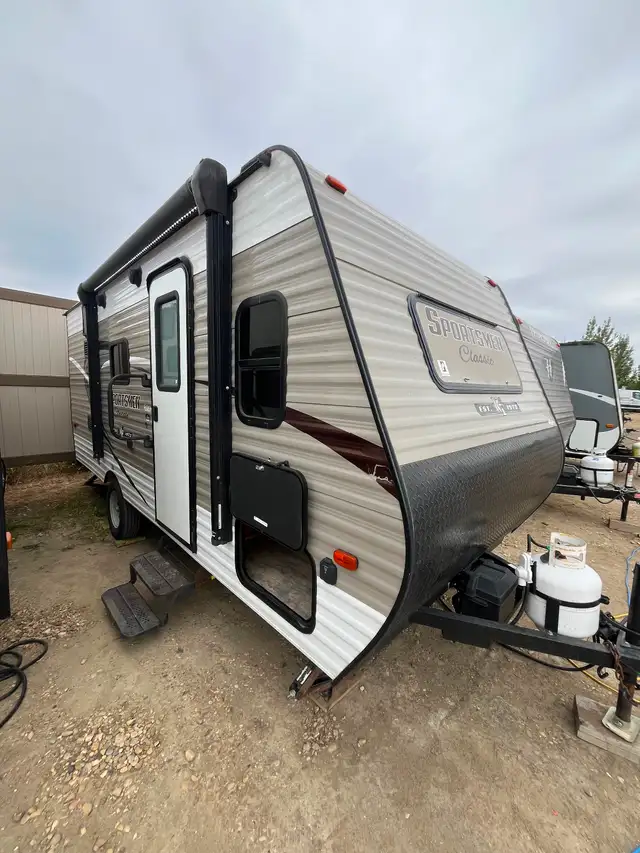 2018 Sportsmen KZ 181BH - BUNKS & SLIDE ultra lite!