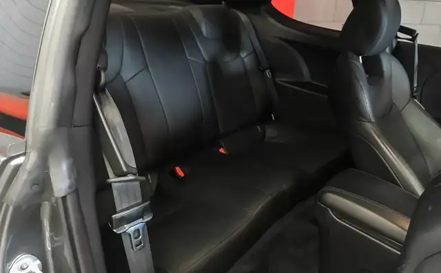 2016 Hyundai genesis gt - Photo 4