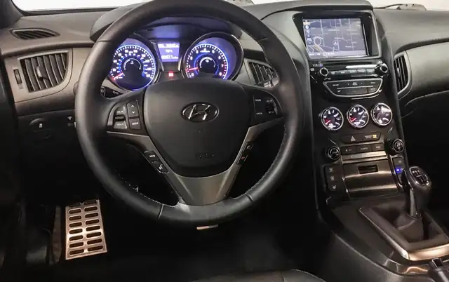 2016 Hyundai genesis gt - Photo 7