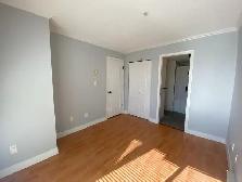 Richmond Waterside updated one bedroom condo near YVR for rent! - Photo 5