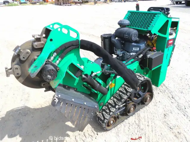 STUMP GRINDER FOR RENT - TORO STX26