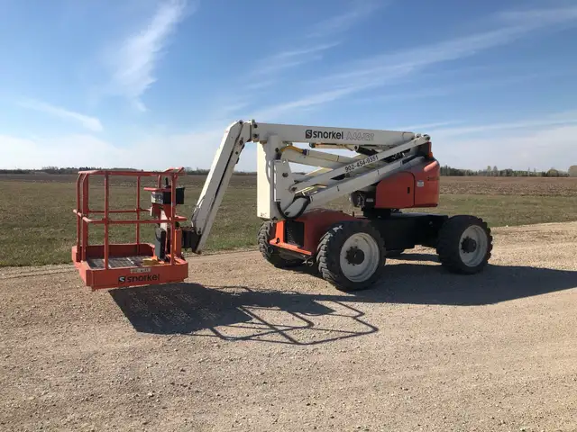 STUMP GRINDER FOR RENT - TORO STX26 - Photo 9
