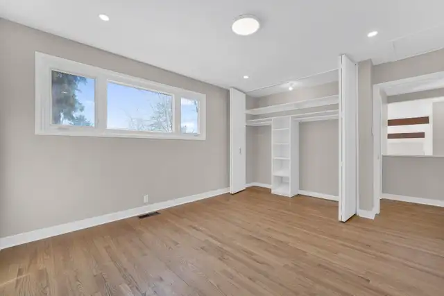 All-Inclusive 5–6BR Student House | Unlimited Internet!! - Photo 4