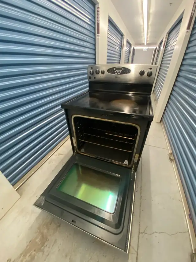 STAINLESS STEEL ELECTRIC STOVE - Photo 7