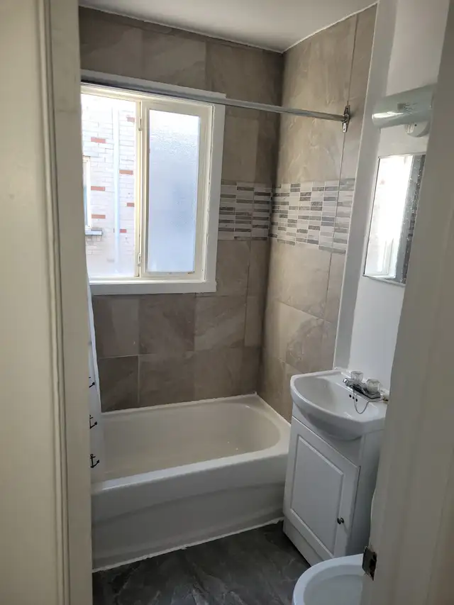 Lasalle 3 ½ disponible pour mai juin ou juillet. - Photo 5