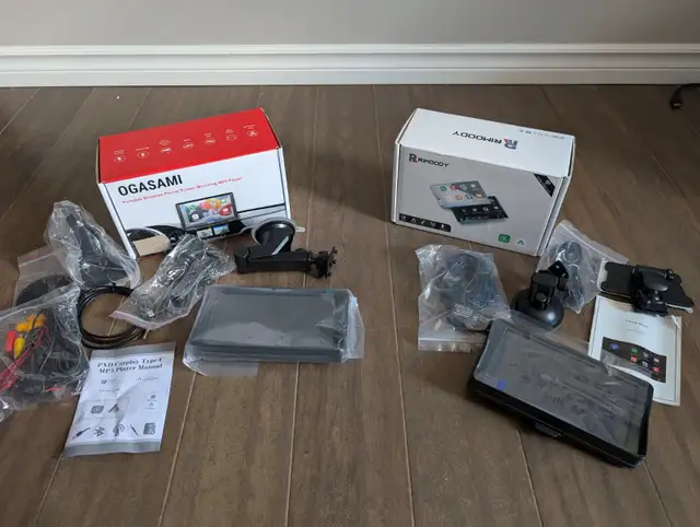 Brand New 7" Portable CarPlay Stereo Screen For Sale - Photo 2