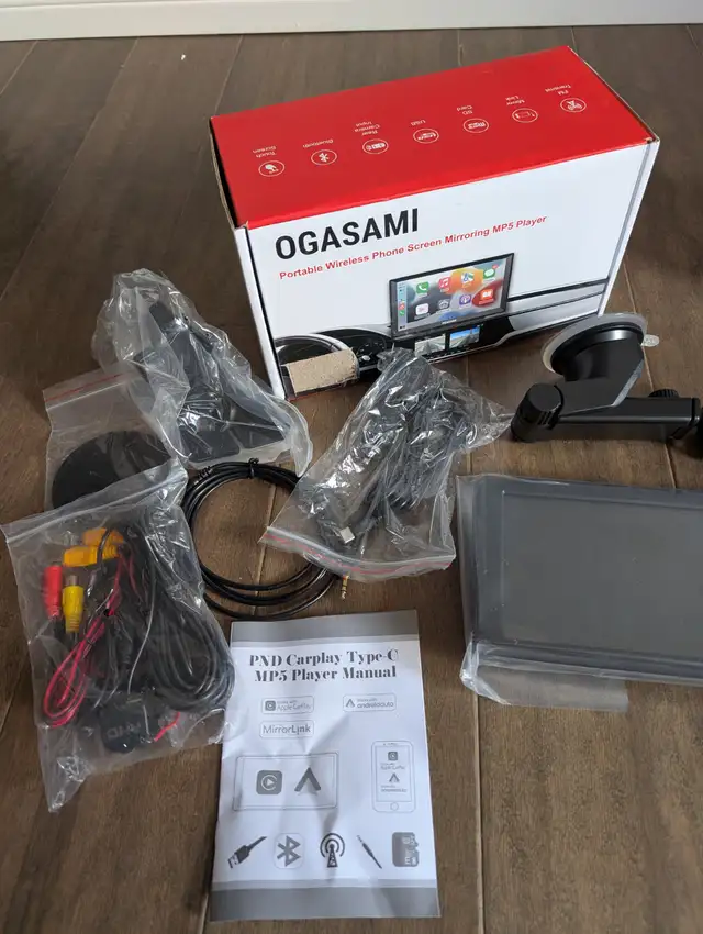 Brand New 7" Portable CarPlay Stereo Screen For Sale - Photo 5