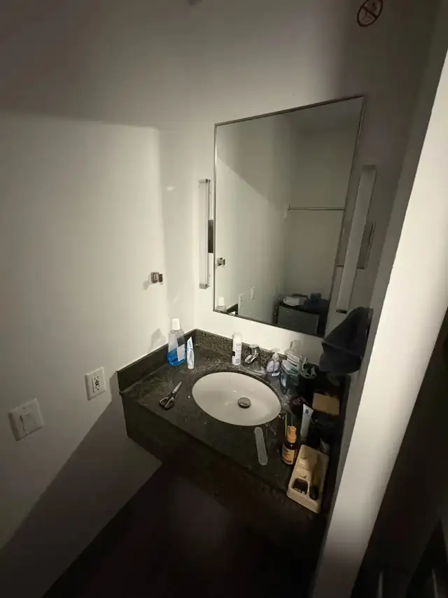 Campus1MTL Lease Sublet | Apartment - Photo 2