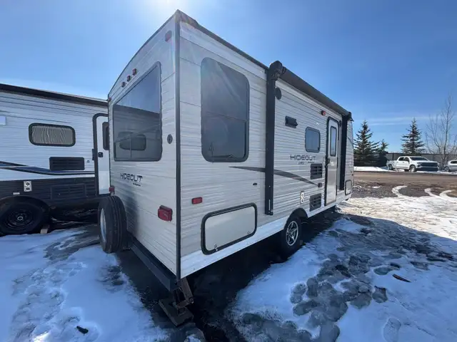 2019 Keystone Hideout  177 LHS - great couples light trailer - Photo 2