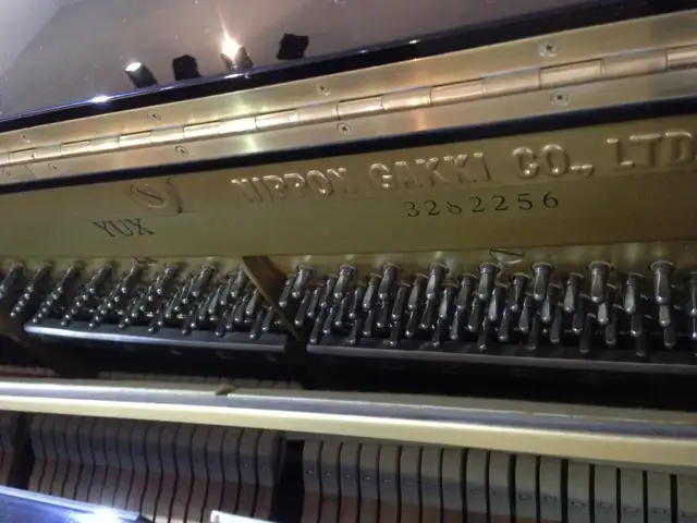 Great condition Yamaha U1, U3 pianos for sale - Photo 7