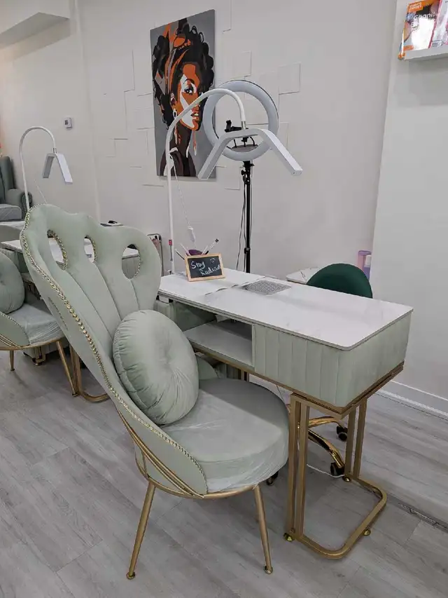 Salon chair - Photo 2