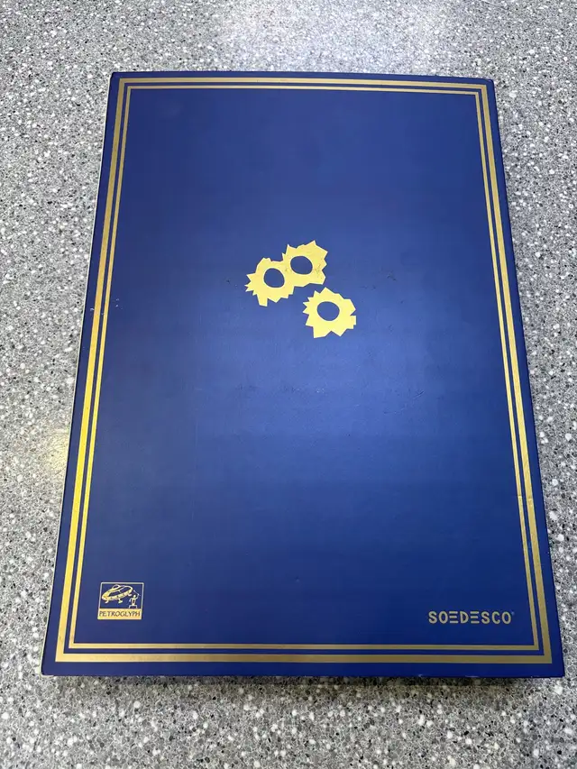 PS4 8-Bit Armies Limited Edition Blue Box - Photo 3