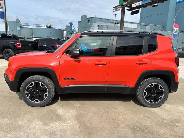 2015 Jeep Renegade 4WD 4dr Trailhawk - Photo 3