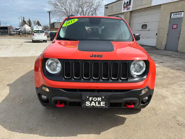 2015 Jeep Renegade 4WD 4dr Trailhawk - Photo 4