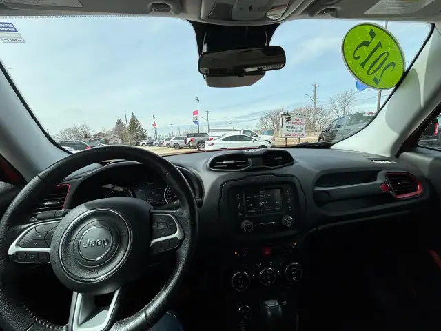 2015 Jeep Renegade 4WD 4dr Trailhawk - Photo 6