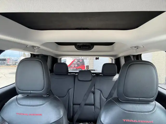 2015 Jeep Renegade 4WD 4dr Trailhawk - Photo 13