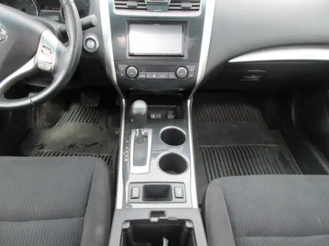 2014 Nissan Altima 2.5 Sunroof Heated Seats FWD - Photo 16